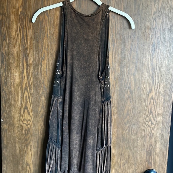 T Party Brown Fringe Top - Picture 5 of 7